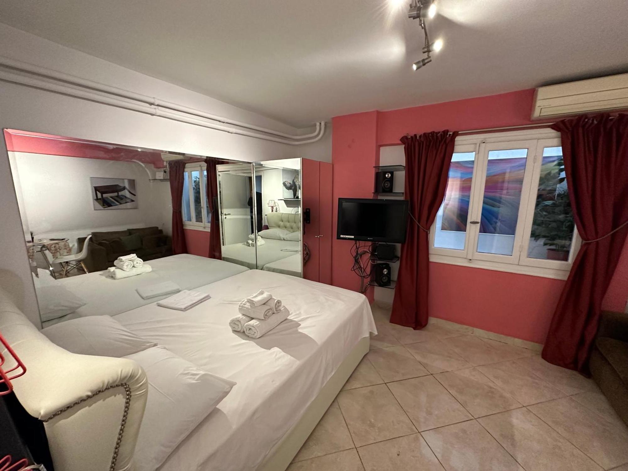 Harrys Apartment Athènes Extérieur photo